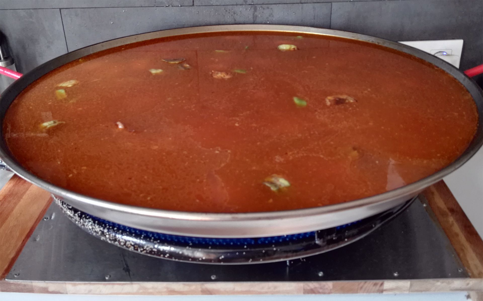 caldo-paella